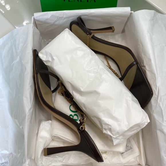 Bottega Veneta Sandals - Picture 4 of 6